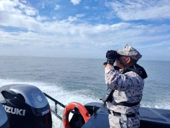 mbi-200-persona-te-zhdukur-pasi-nje-varke-u-permbys-prane-kufirit-tajlande-malajzi