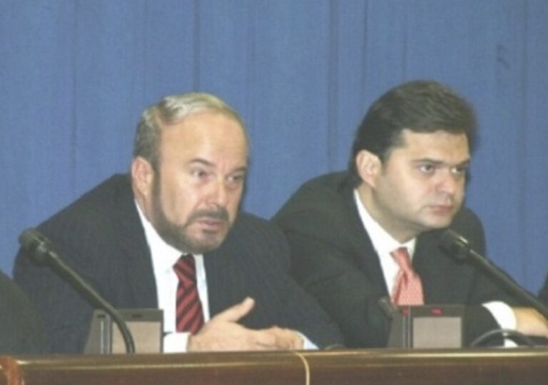 PËR FATOS NANON