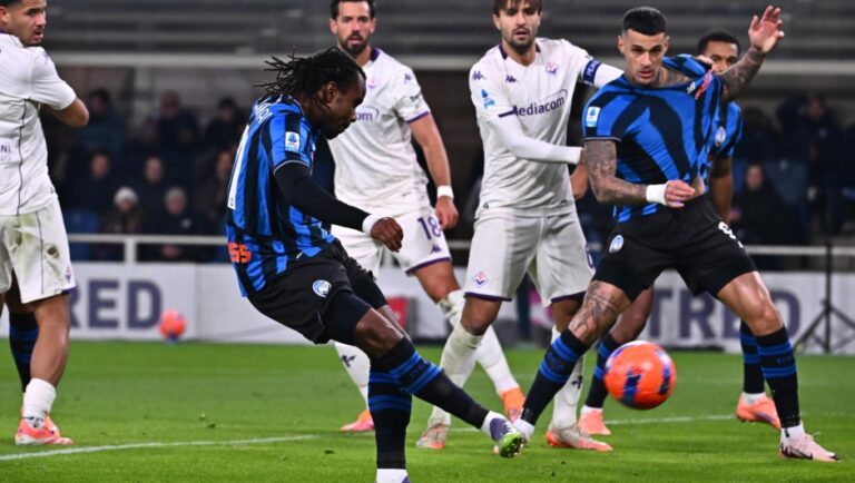 Atalanta mposht Fiorentinën 2-0, Kossounou dhe Lookman vendimtarë për zikaltrit
