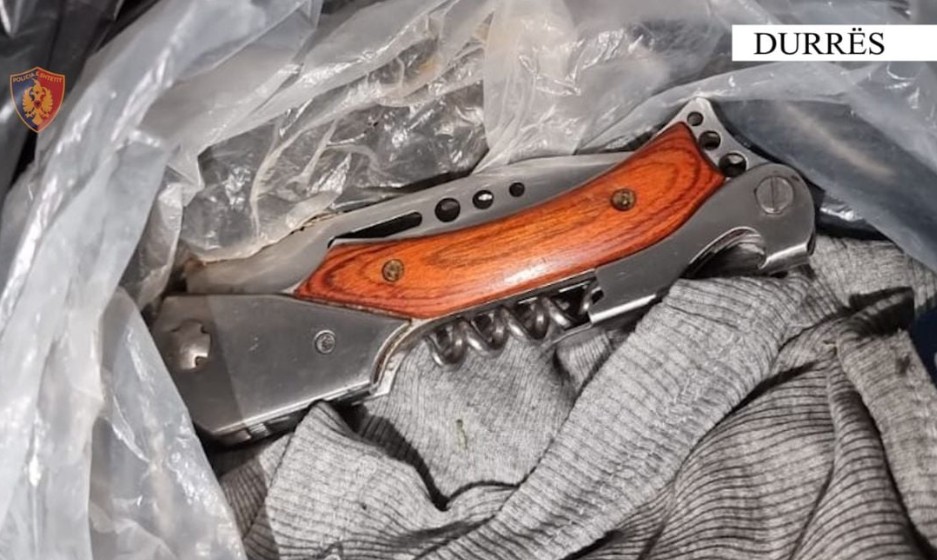 Sherr mes të miturve në Durrës  njëri plagoset me thikë  tjetri arrestohet