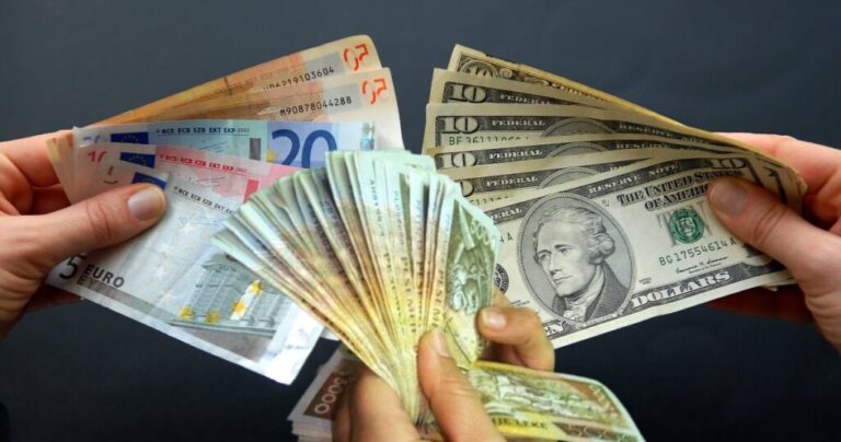 Këmbimi valutor, me sa lekë blihen e shiten valutat kryesore sot