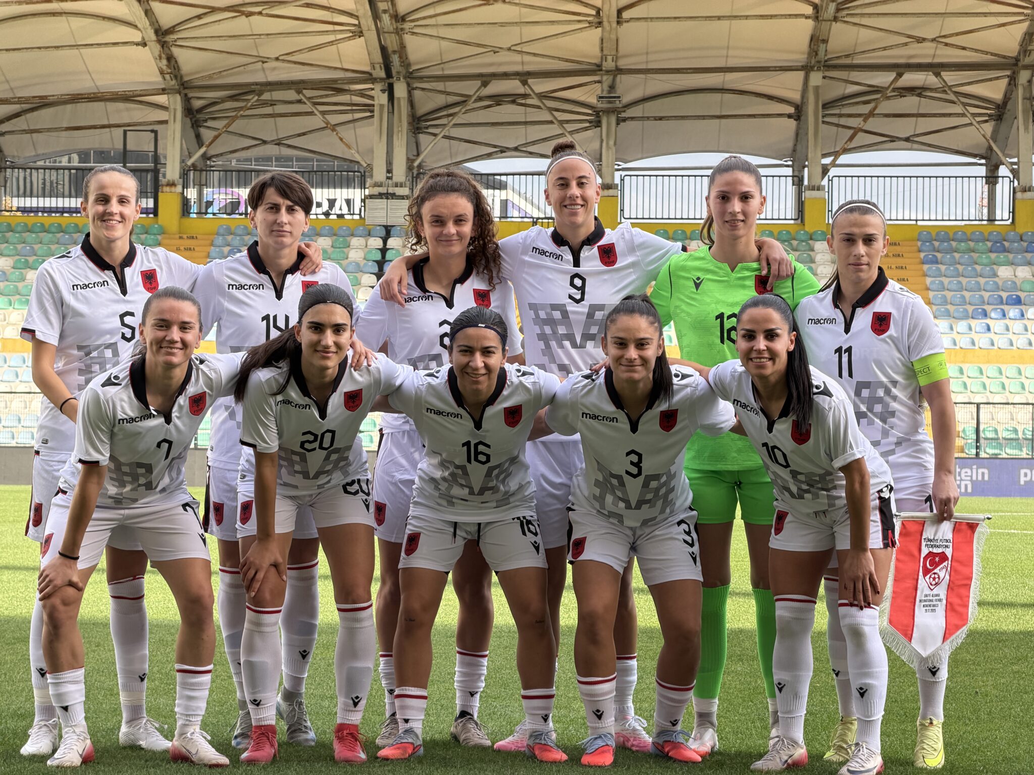 Shqipëria e vajzave barazon 1 1 ndeshjen e parë miqësore kundër Turqisë