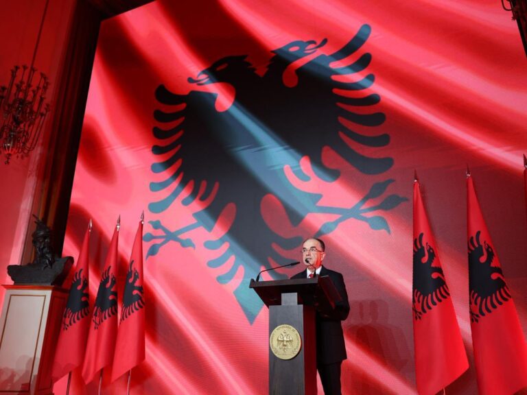 Presidenti Begaj: Pavarësia matet me mundësitë që u ofrojmë të rinjve