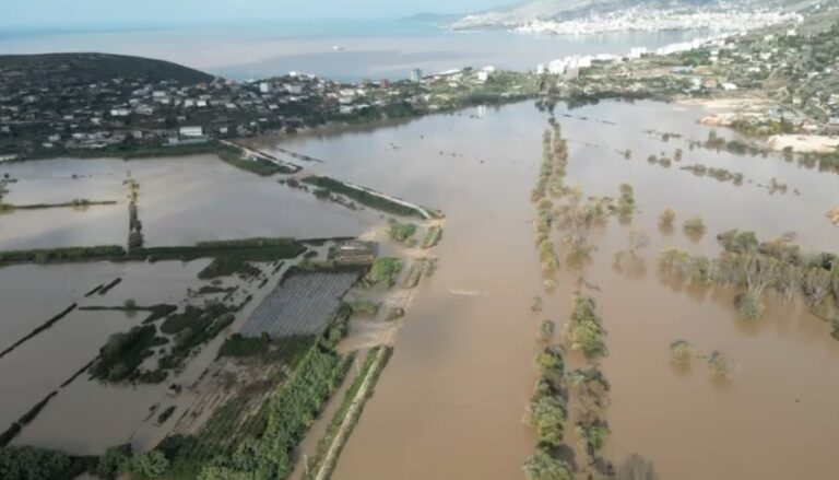 Pas përmbytjeve nis tërheqja e ujit në disa zona, si paraqitet situata në Kukës dhe Fier