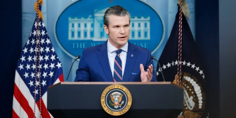 Shefi i Pentagonit, Pete Hegseth: Tre të vdekur pas sulmit të ri amerikan në Karaibe