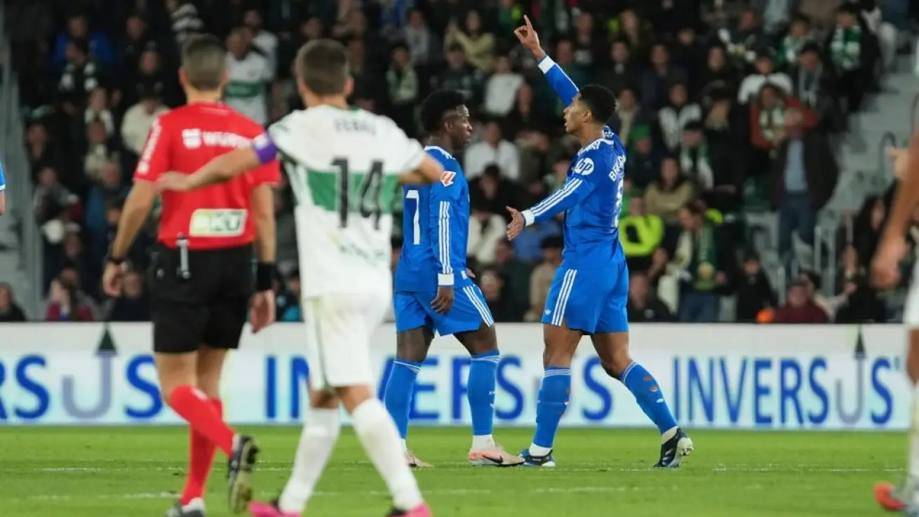 Real Madrid ndalet ndaj Elche  por mbet në krye të renditjes