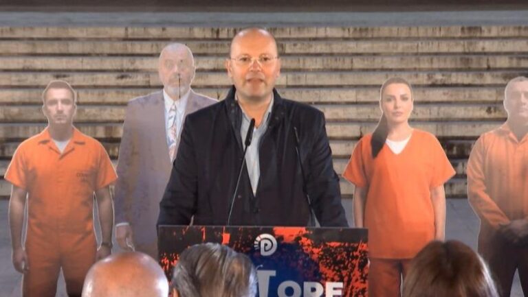 Deputeti Kaso: Kryeministri të japë dorëheqjen, i druhet përballjes me drejtësinë