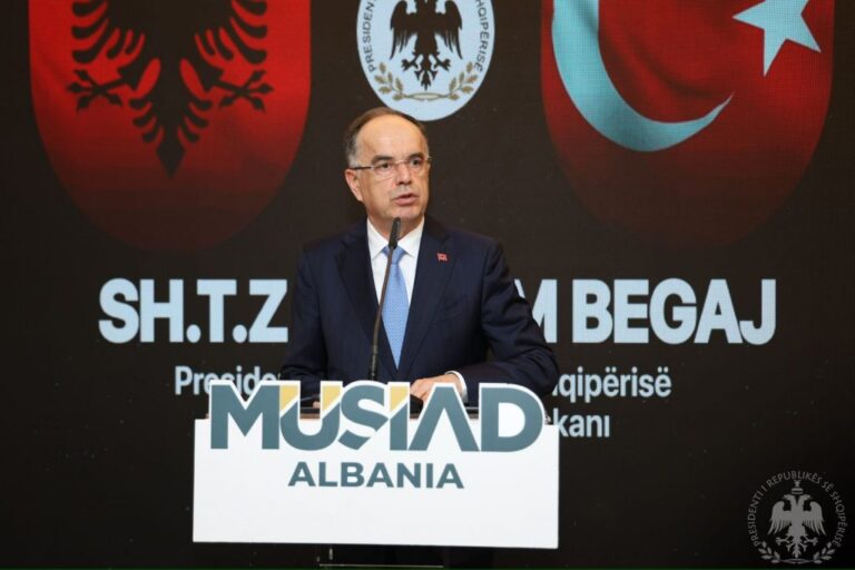 Presidenti Begaj vlerëson rolin e MÜSİAD në forcimin e marrëdhënieve ekonomike Shqipëri-Turqi