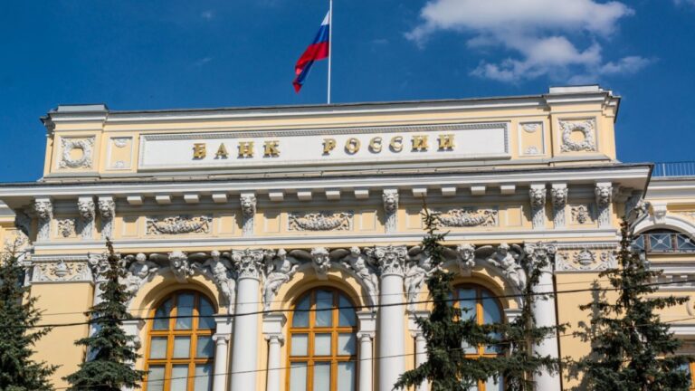 Përshkallëzim financiar: Rusia e quan të jashtëligjshëm planin e BE-së dhe nis padinë