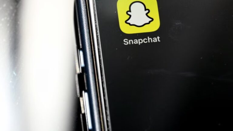Kremlini shtrëngon kontrollin: Snapchat jashtë loje, FaceTime kufizohet