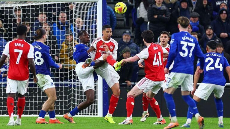 Paneli i Premier League: Evertonit i mohohet padrejtësisht penalltia kundër Arsenalit
