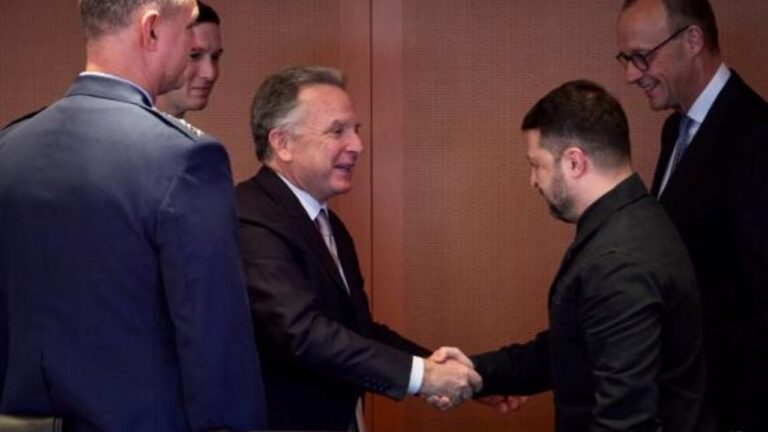 Kiev–Uashington rifillojnë negociatat, Berlini: Mund të vendosin fatin e paqes