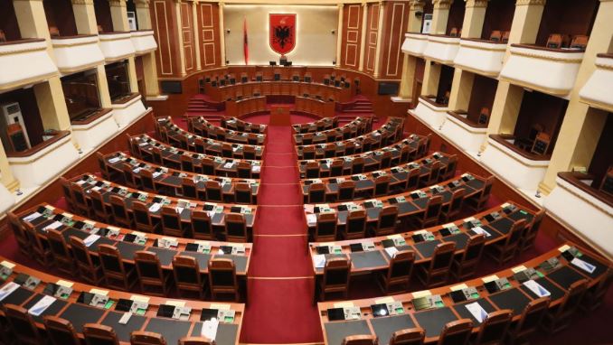 Parlamenti ka këto projektligje dhe çështje sot në seancë plenare