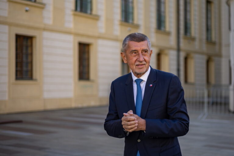 Kryeministri Andrej Babis i prerë: Republika Çeke refuzon garancitë për financimin e Ukrainës