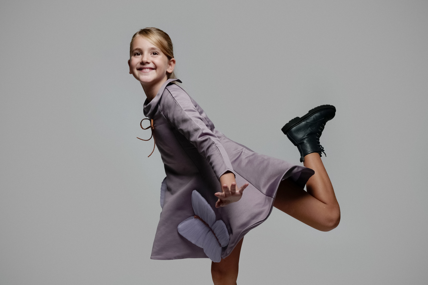 Sot finalja e  Junior Eurovision   Rama thirrje shqiptarëve  Mbështetje me votë për Kroni Pulën