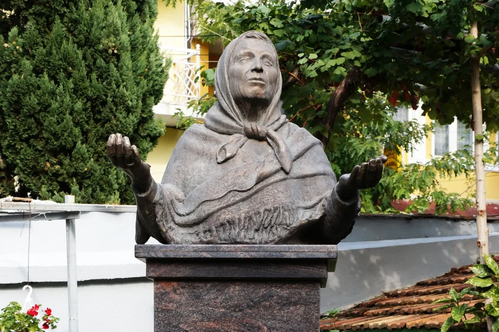 Profecia që po trondit botën: Baba Vanga dhe ngjarja misterioze e Kupës së Botës