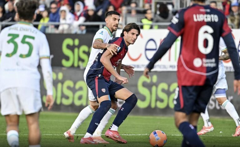 Cagliari surprizon Romën e Gasperinit, triumfon falë një goli