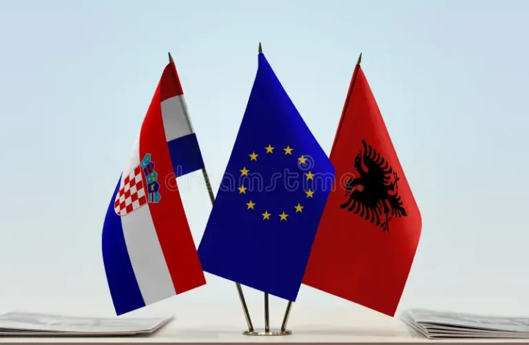 Rruga Europiane e Shqipërisë ndërtohet mbi vlerat po aq sa edhe mbi Reformat