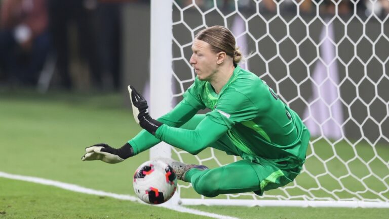 PSG fiton Kupën Interkontinentale pas penalltive, portieri Safonov heroi që priti 4 penallti!