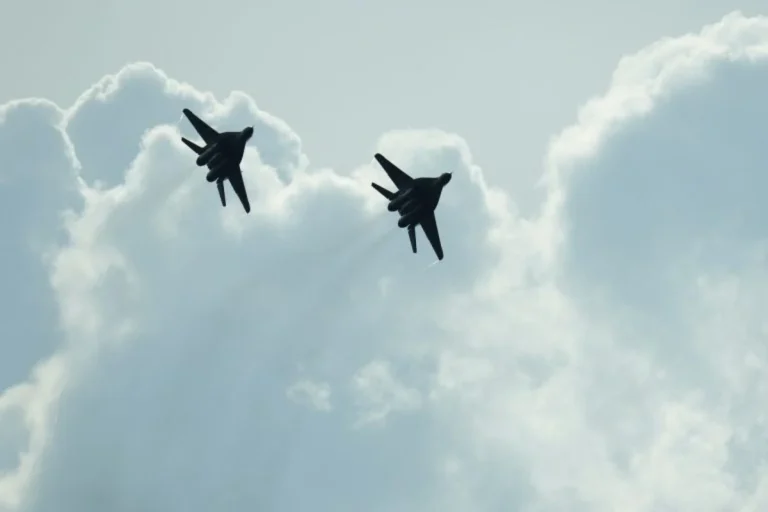 Sulme ruse ndaj Kievit, Polonia ngre avionë për mbrojtjen e hapësirës ajrore