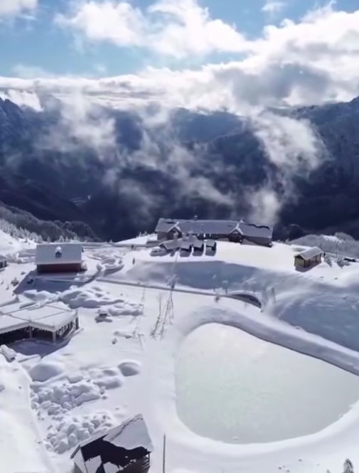 Pamje fantastike nga Alpet  veshur nga dëbora  VIDEO 