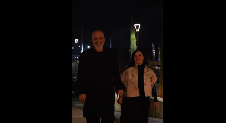 Rama publikon videon nga darka tradicionale të fundvitit me Trupin Diplomatik: Krenarë për Shqipërinë
