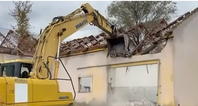 Rama: S’ka pushim për lirimin e hapësirave publike