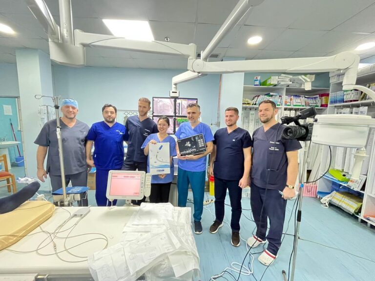 Spitali i Shkodrës realizon “live” dy ndërhyrje koronare