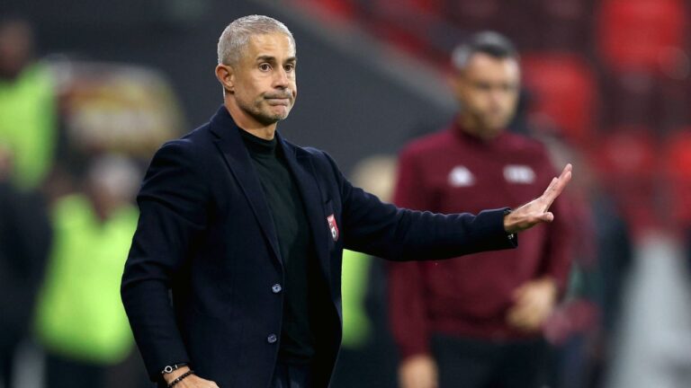 Sylvinho zbulon planin për ëndrrën e madhe: Nga janari nis takimet me lojtarët, do pi kafe me ta!