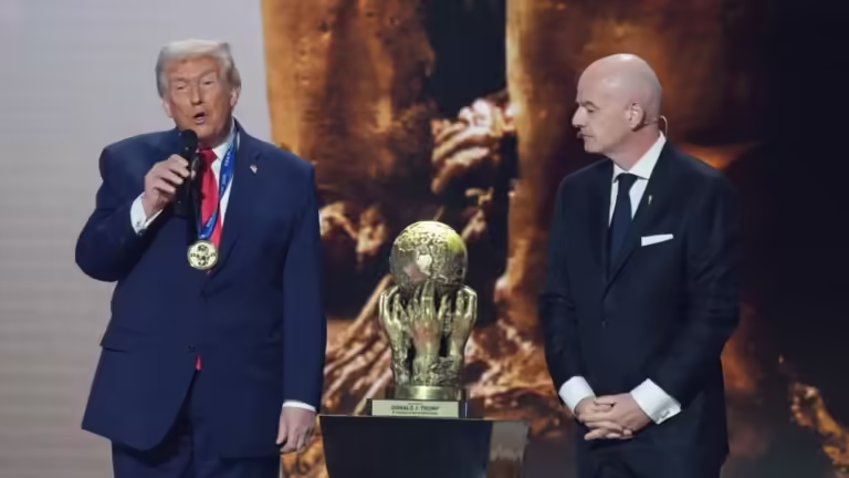 Trump konfirmon ndalimin e hyrjes në SHBA për tifozët e 19 shteteve në Kupën e Botës 2026