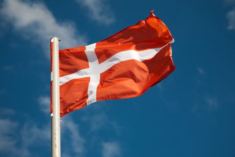 Danimarka vendos hapjen e ambasadës në Tiranë