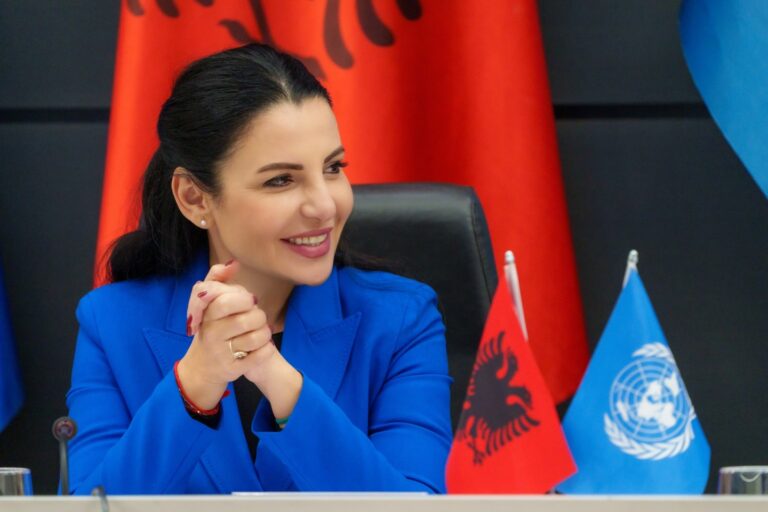 Korniza e bashkëpunimit me OKB, zv/kryeministrja Balluku: Përqëndrohemi në forcimin e kapitalit njerëzor