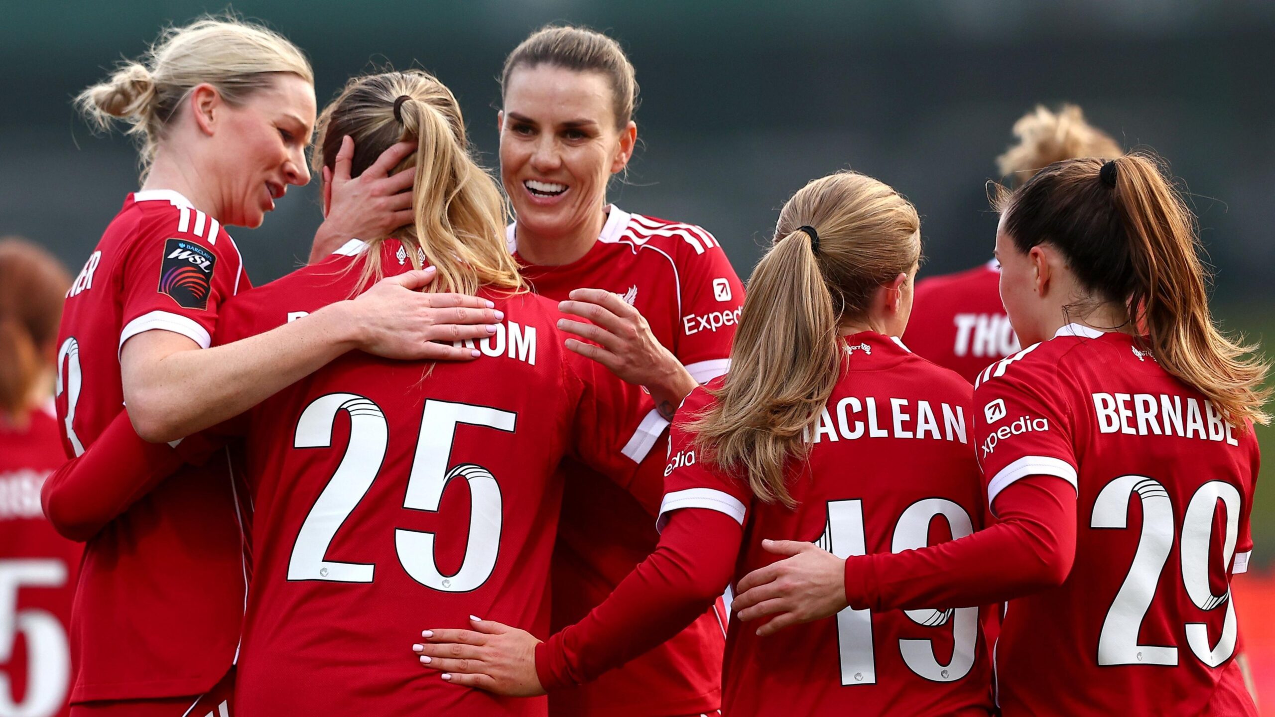 Me blerjet e reja  Liverpooli gjen shkëndijën  por sfida kryesore mbetet