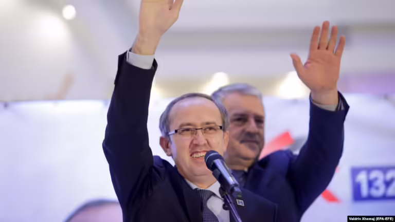 Sfida për kreun e Lidhjes Demokratike të Kosovës, Avdullah Hoti shpall kandidaturën: “Ka ardhur koha”