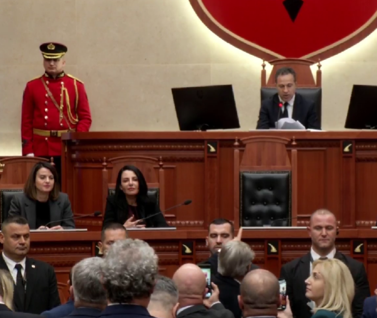 Balluku në Kuvend, PD thirrje: Dorëzojani drejtësisë
