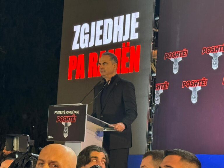 Protesta e opozitës/ Luçiano Boçi: Këtu vjedhja ka emër dhe fillon me inceneratorët