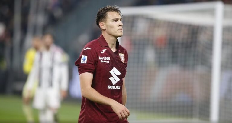 Asllani gjithnjë e më pranë largimit nga Torino, trajneri e lë në tribunë ndaj Romës