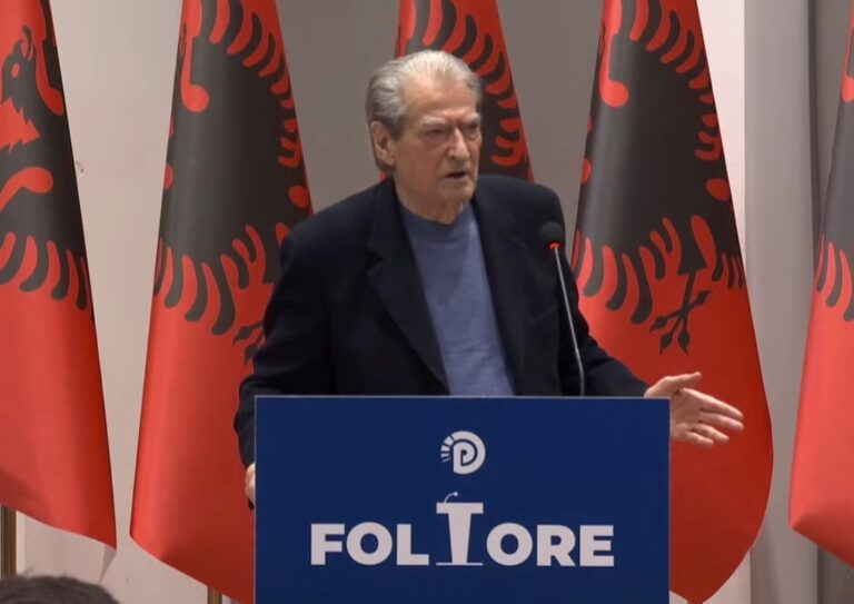 Foltorja, Berisha me të rinjtë e FRPD-së: Jemi në një moment jashtëzakonisht kritik për vendin