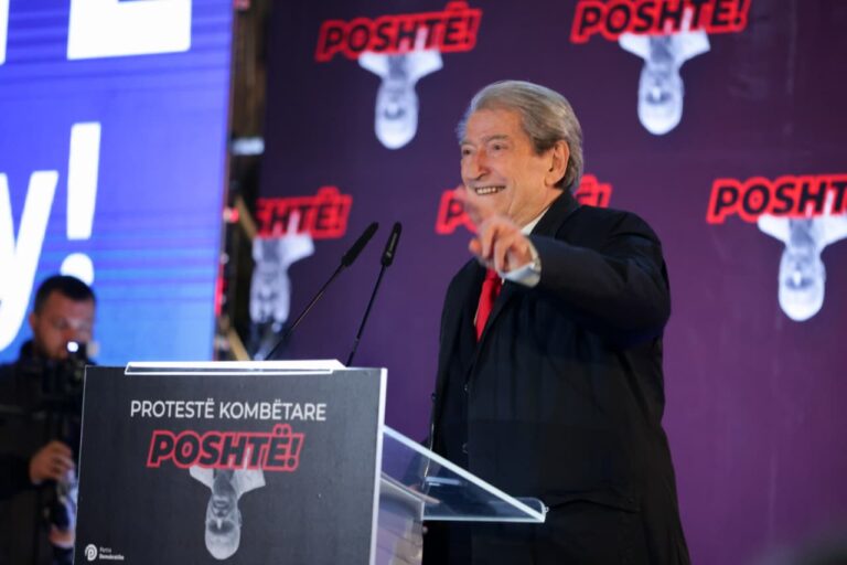 E enjtja mes votimit në Kuvend për Ballukun dhe protestës, Berisha: Udhëheqim kryengritjen paqësore