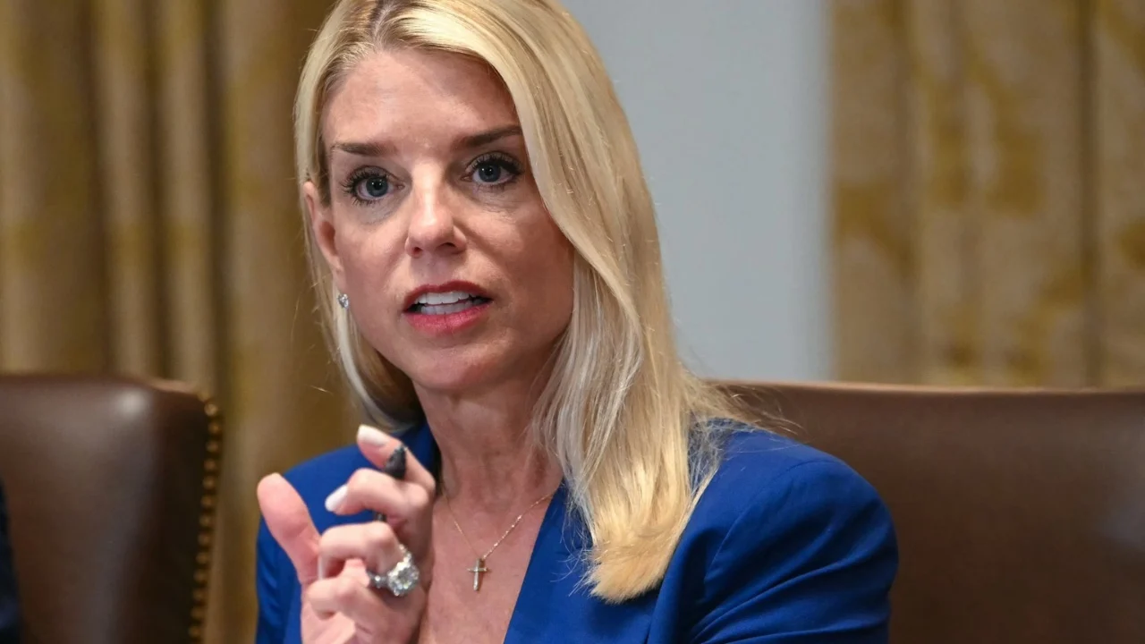 Prokurorja e Përgjithshme Pam Bondi  Kapja e Maduros kërkoi muaj koordinimi