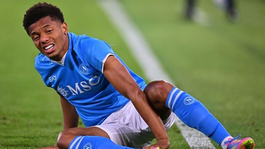INDISPONIBËL   Napoli  dëmtim në kyçin e këmbës për Neres  rrezikon ndeshjen me Interin