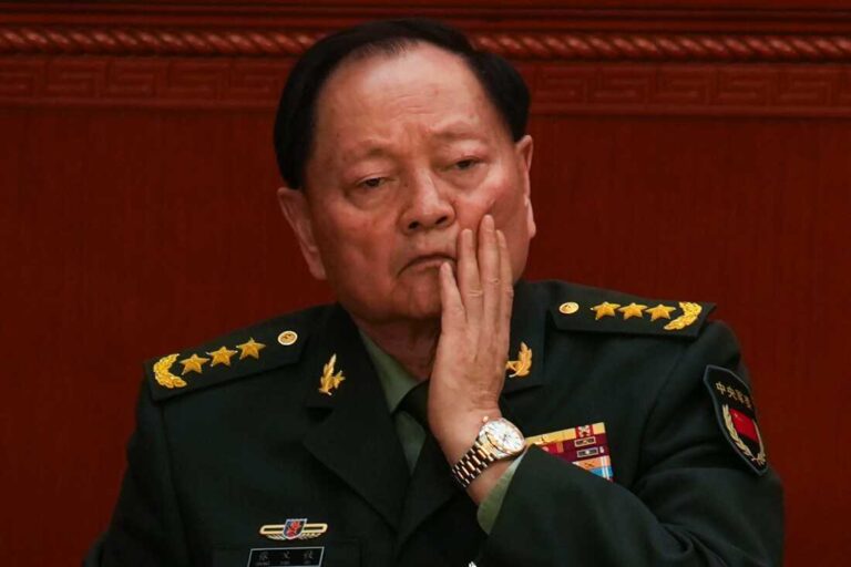 Hetim në majë të pushtetit ushtarak kinez, goditje tronditëse ndaj aleatit më të afërt të Presidentit, Xi Jinping
