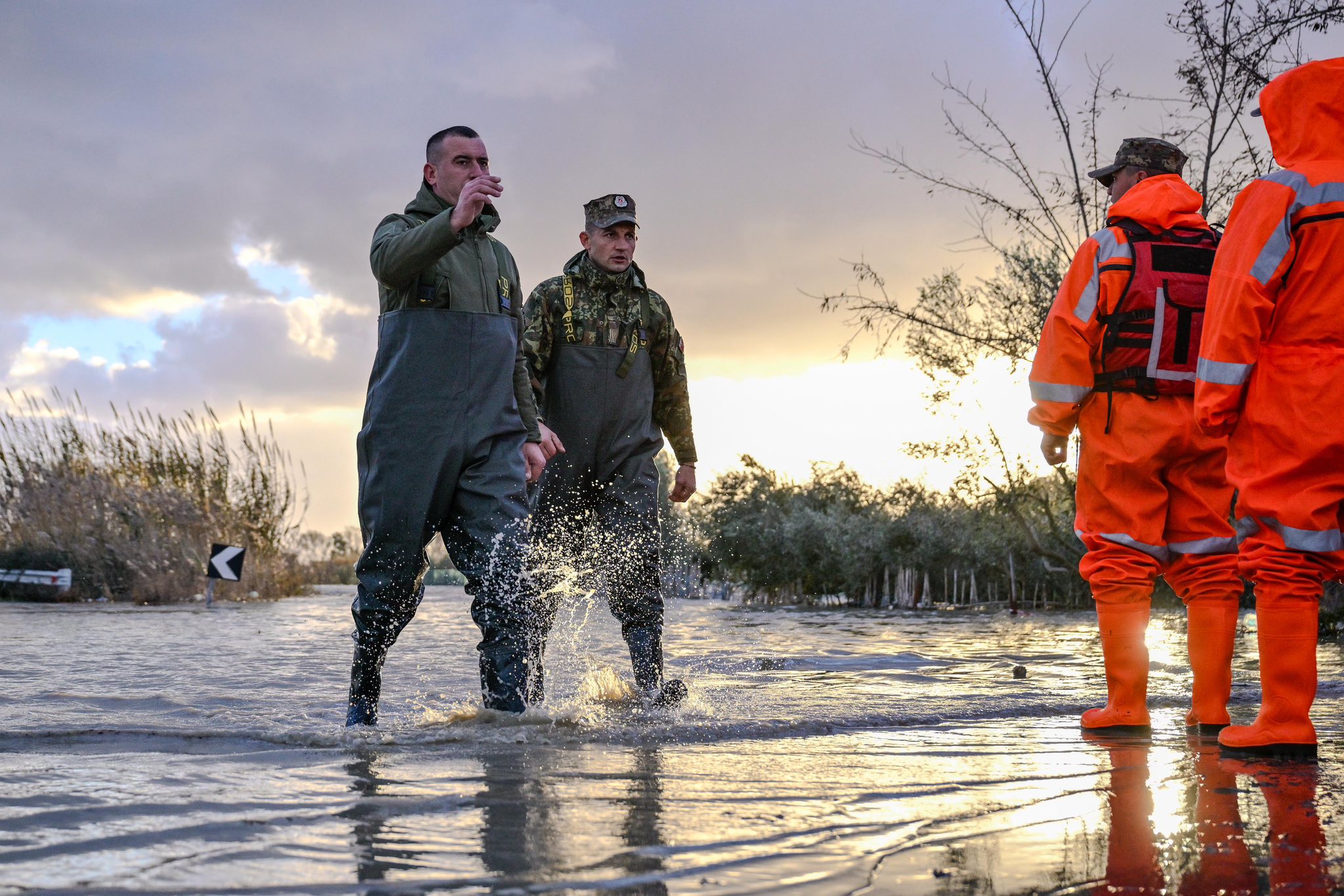 Rama e nis të dielën me ekipet e angazhuara në terren për emergjencën