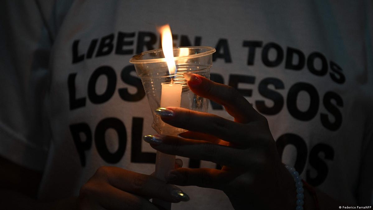 Venezuela  Presidentja e përkohshme kërkon amnisti për të burgosurit politikë