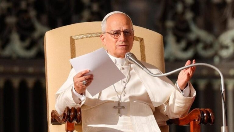 Papa Leoni XIV shpreh shqetësim për Venezuelën, bën thirrje për paqe dhe drejtësi