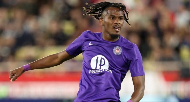 Juventus piketon lojtarin e Toulouse si zëvendësues të Yildiz
