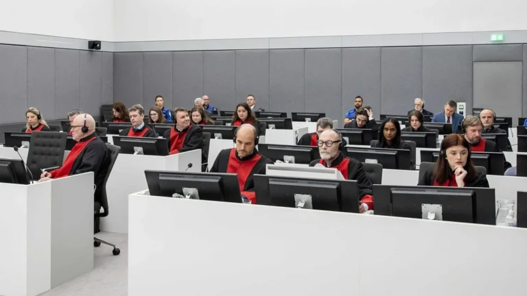 Gjyqi i madh drejt fundit, hulumtuesja e Tribunalit të Hagës flet për pritjet për katërshen e UÇK-së​