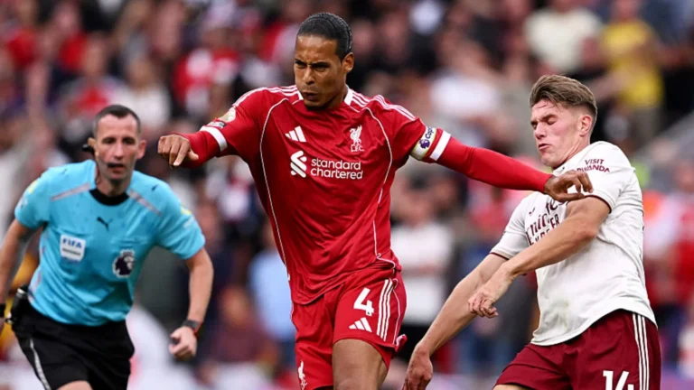 Van Dijk i shpall “luftë” Arsenalit: Një betejë që do e përballojmë me entuziazëm!