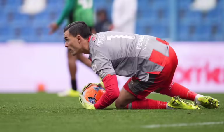 E pabesueshme/ Skuadra e Seria A harron portierin në stadium pas humbjes