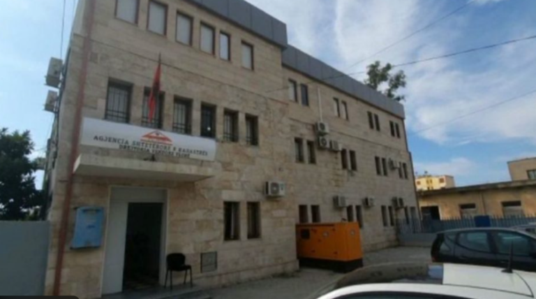 Dhoma Vendore e Avokatisë Vlorë ka reaguar ndaj spostimit në Tiranë të Hipotekës